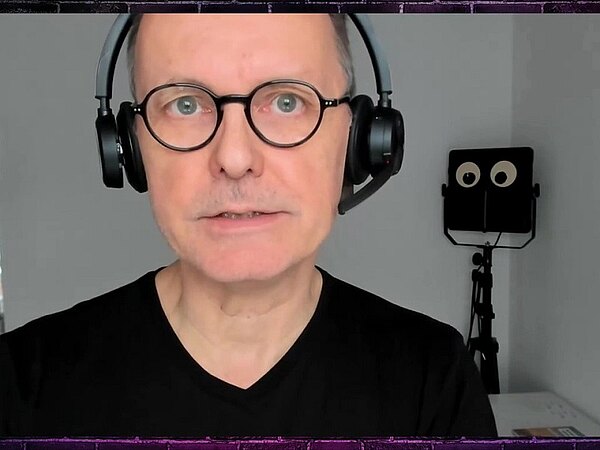 Im DOAG Studio: Dr. Reinhard Ematinger