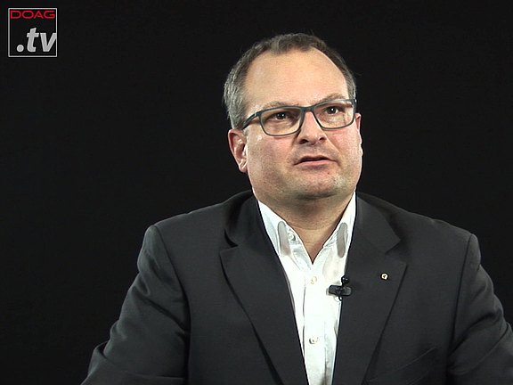 Holger Nicolay im DOAG.tv-Interview zum Thema "Public Cloud"